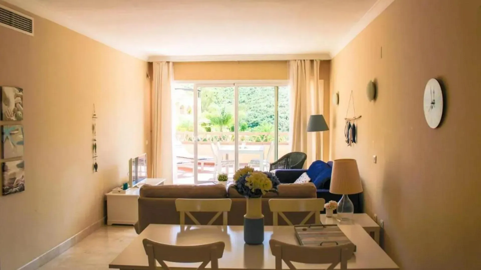 Family Apartment In Marbella With Pool