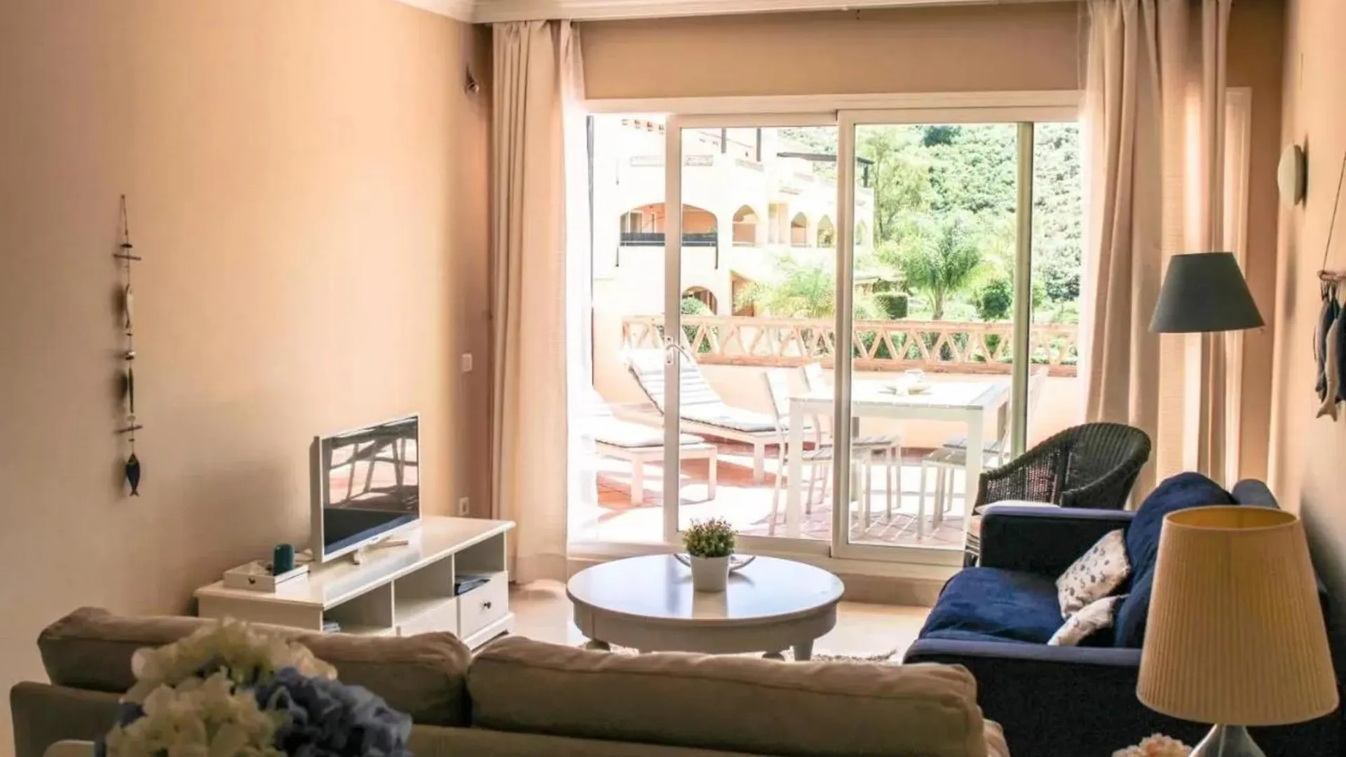 Family Apartment In Marbella With Pool