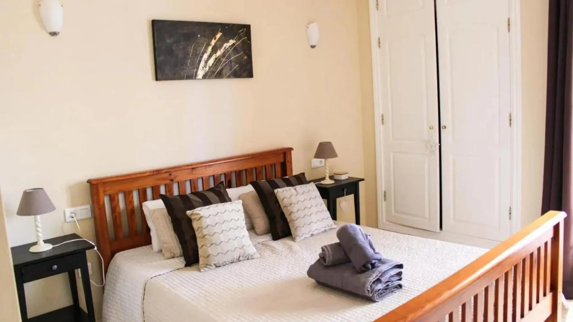 Family Apartment In Marbella With Pool